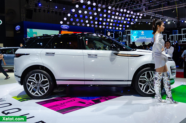 hongxe-range-rover-evoque-2021-muaxe-net