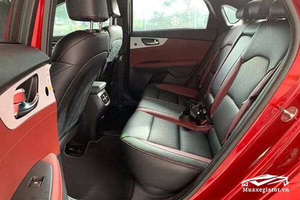 hang-ghe-sau-kia-cerato-20-premium-2019-premium-muaxegiatot-vn-6