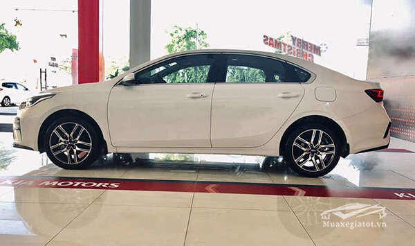 hong-xe-kia-cerato-2019-muaxegiatot-vn