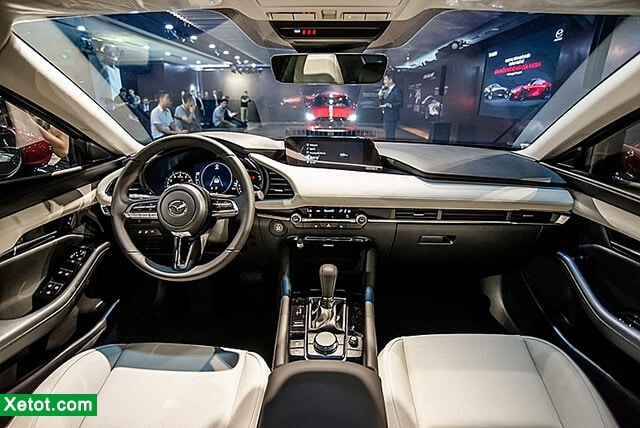 noi-that-xe-mazda-3-2021-ban-sedan-muaxe-net