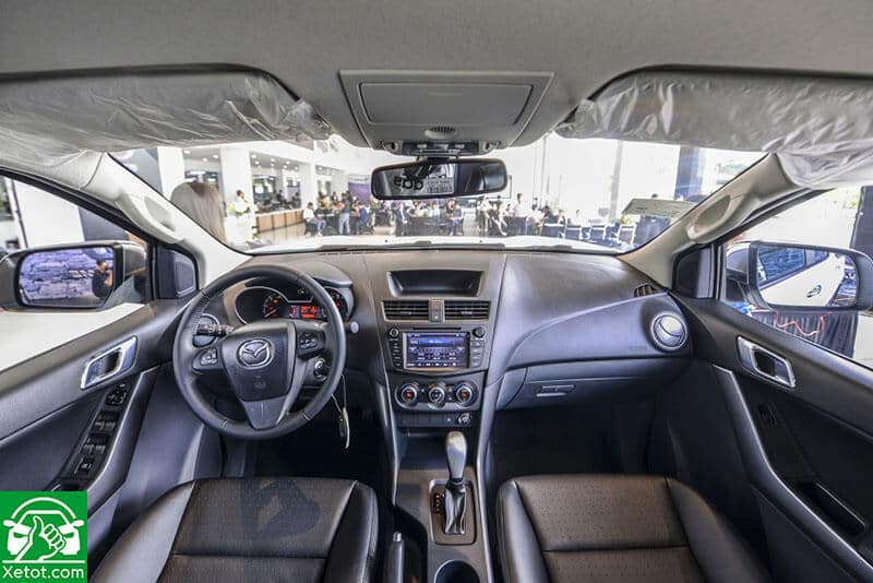 noi-that-xe-mazda-bt-50-2021-muaxe-net