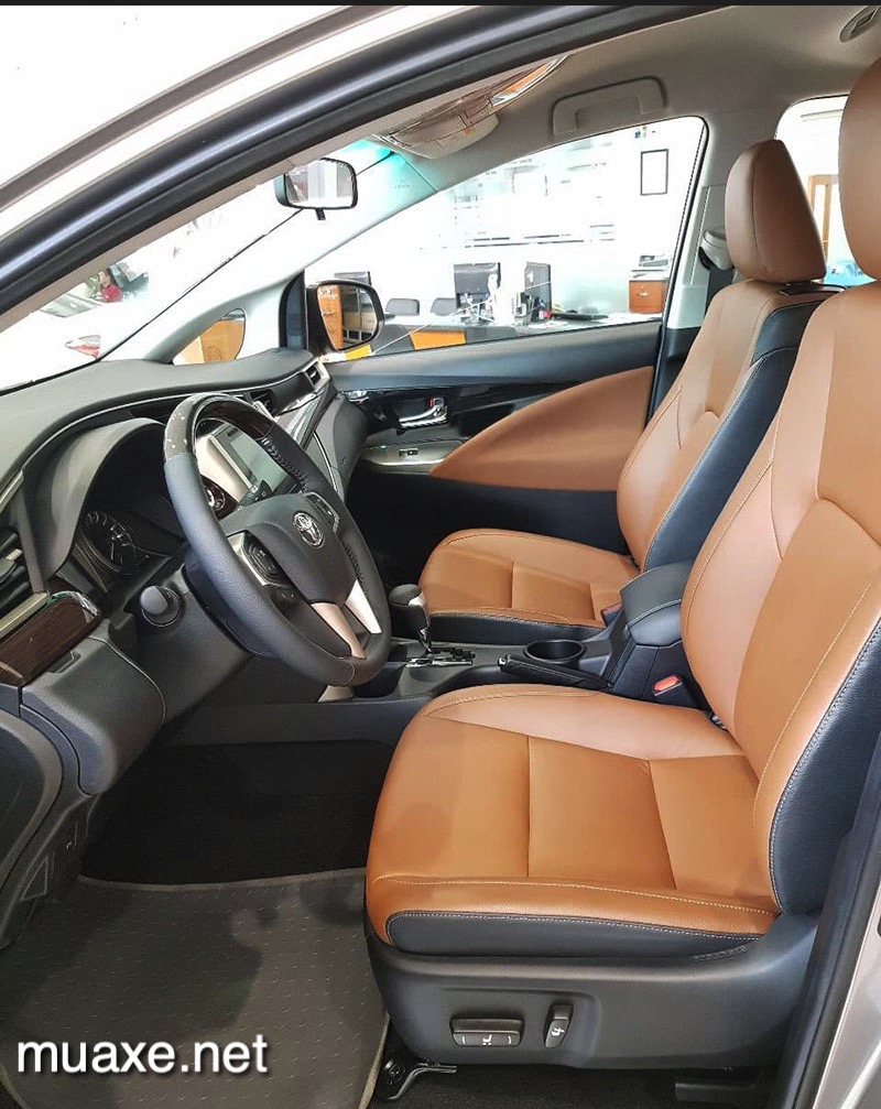 hang-ghe-truoc-toyota-innova-v-2021-muaxe-net