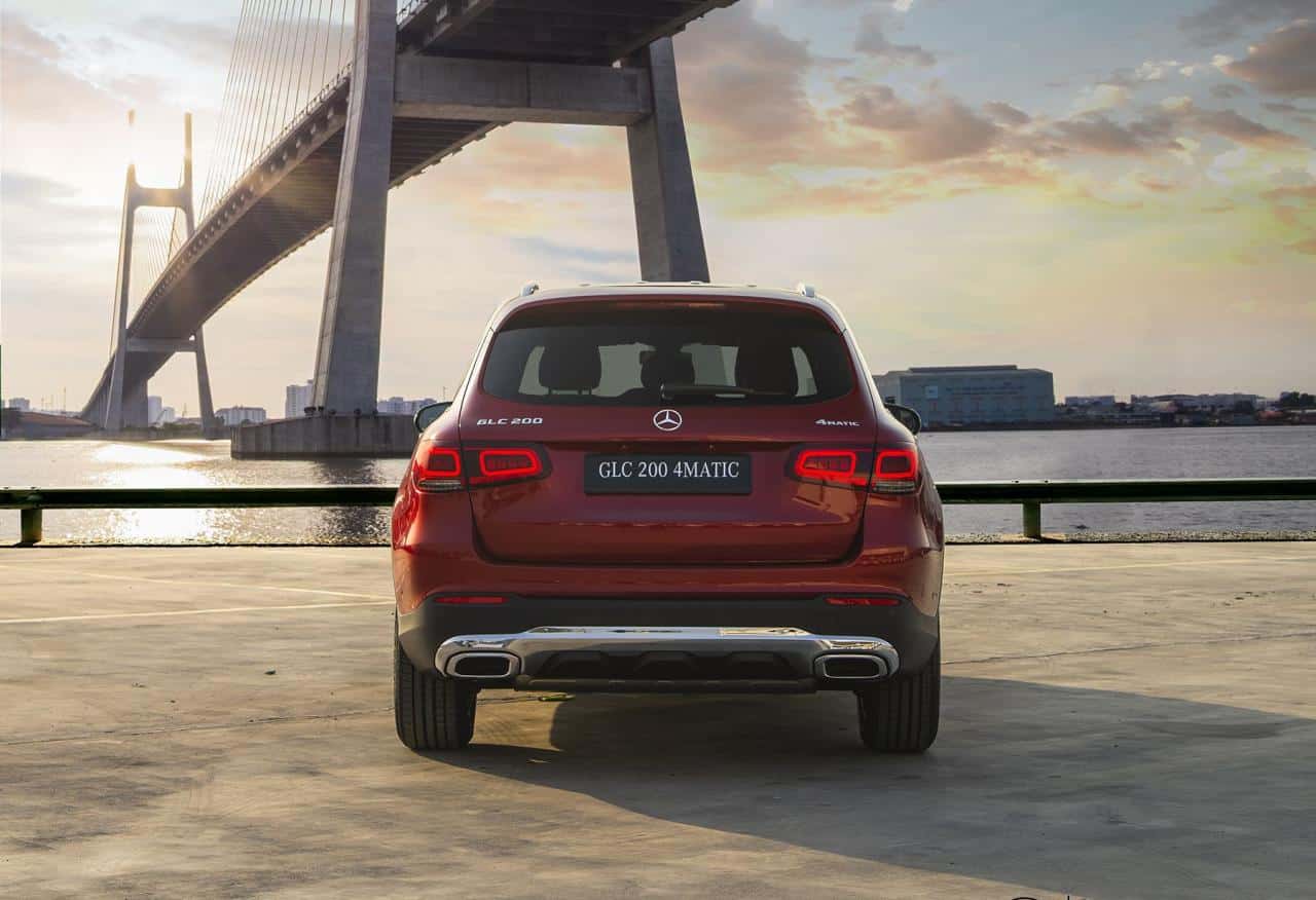 Mercedes GLC 200 4MATIC 2023 gi&aacute; lăn b&aacute;nh, đ&aacute;nh gi&aacute; xe, ưu đ&atilde;i (09/2022)