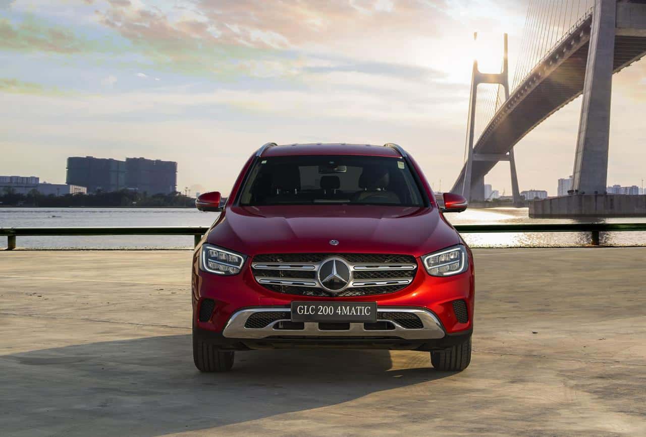 Mercedes GLC 200 4MATIC 2023 gi&aacute; lăn b&aacute;nh, đ&aacute;nh gi&aacute; xe, ưu đ&atilde;i (09/2022)